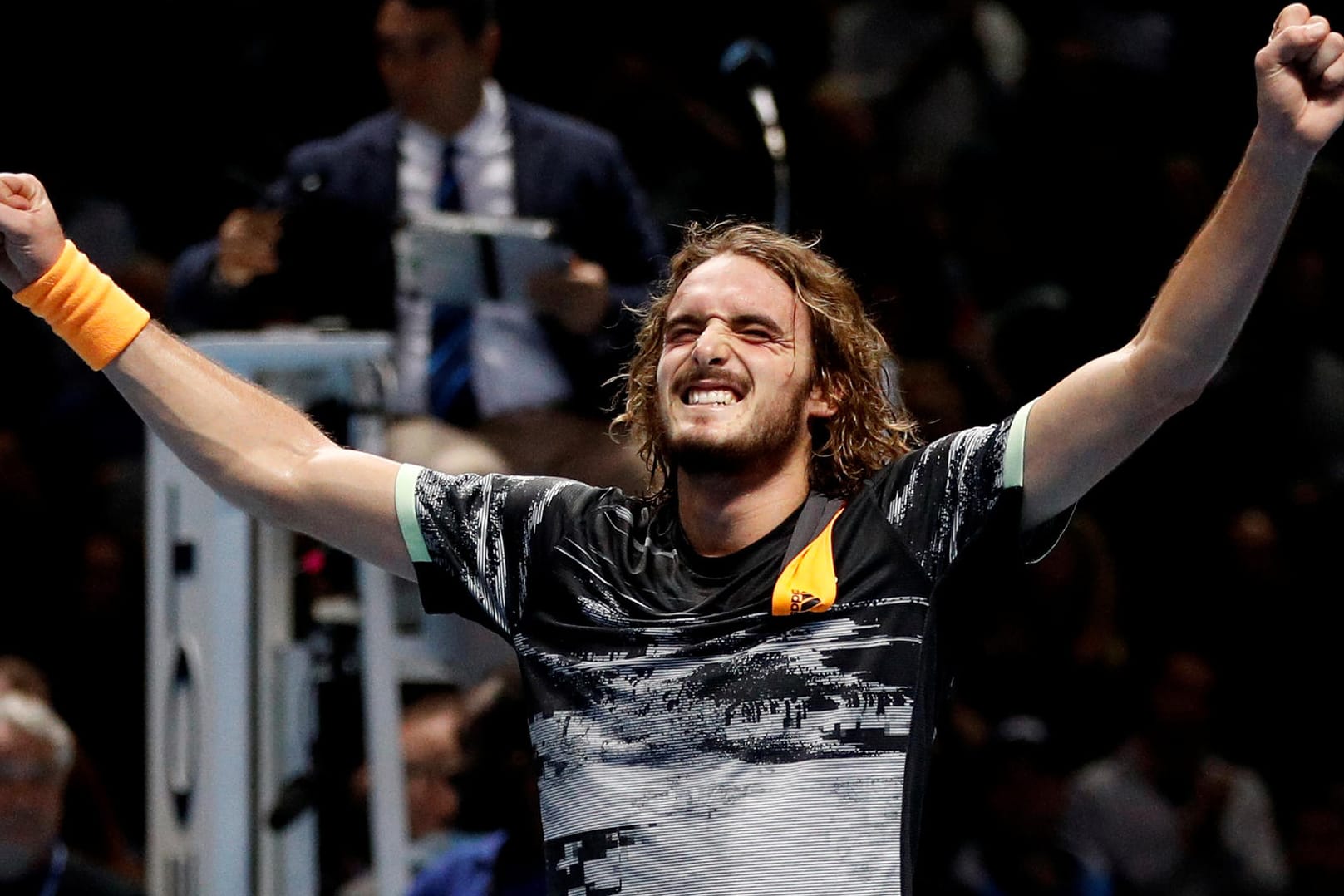 Erlöst: Stefanos Tsitsipas nach dem Sieg im Finale gegen Dominic Thiem.