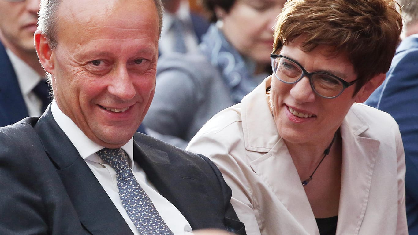 Annegret Kramp-Karrenbauer und Friedrich Merz: Wer wäre ein guter Kanzlerkandidat?