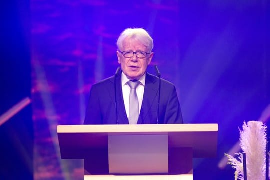 Reinhard Rauball steht vor seiner Wiederwahl als Präsident von Borussia Dortmund.