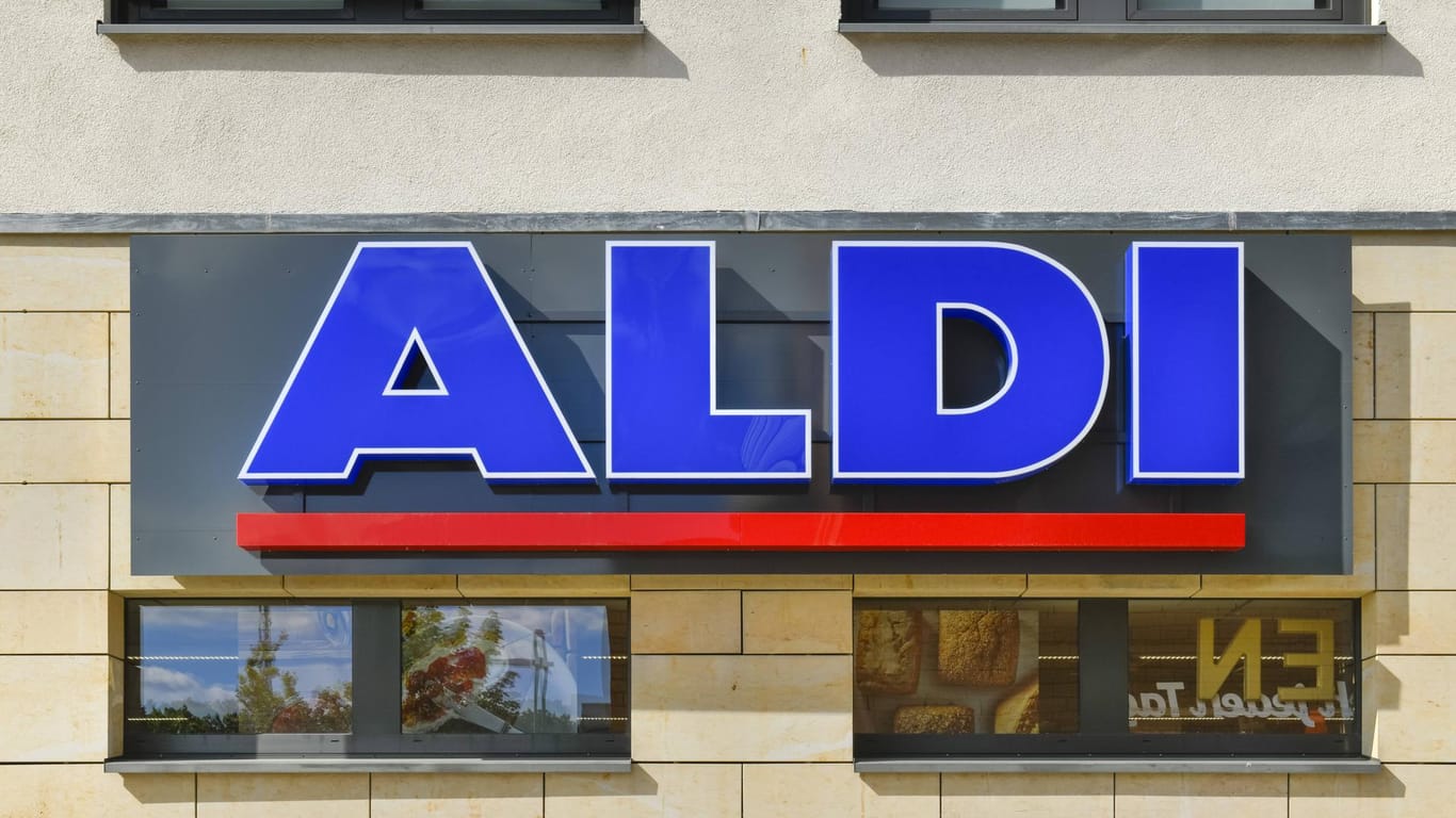 Aldi Discounter führt neue Tragetaschen und Flaschen ein