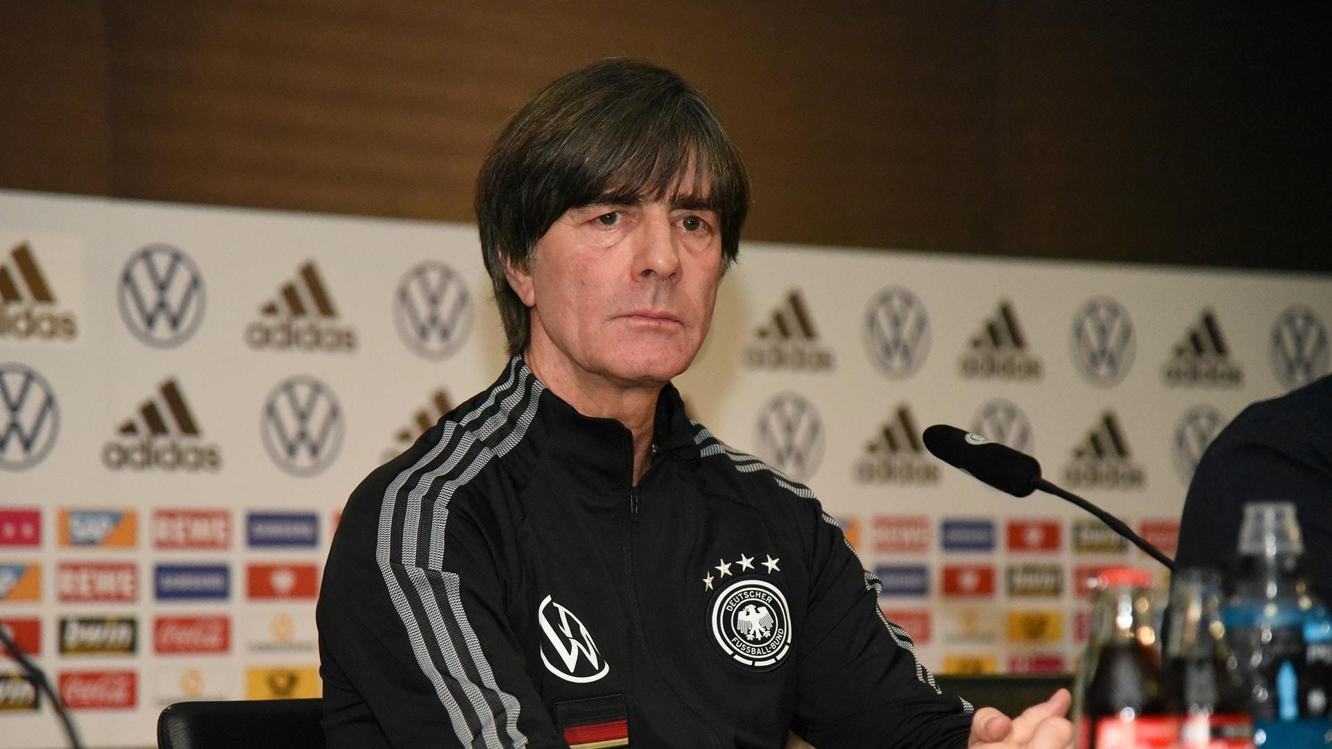 Optimistisch, dass der Zuschauerschnitt wieder steigt: Bundestrainer Jogi Löw.