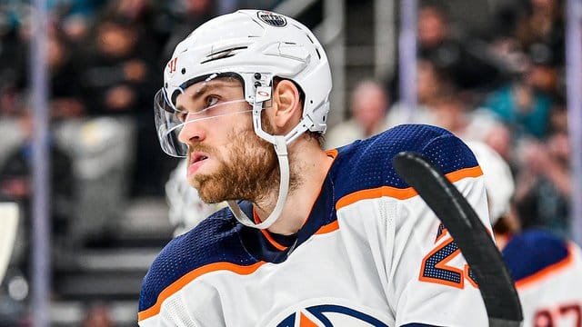 Holte mit den Oilers einen Sieg gegen San Jose: Leon Draisaitl. Holte mit den Oilers einen Sieg gegen San Jose: Leon Draisaitl.