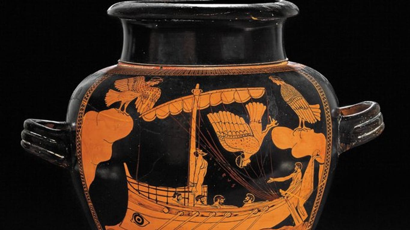 Keramikvase "Odysseus und die Sirenen" (ca 480 vor Christi) in der Ausstellung "Troja: Mythos und Realität" im British Museum.