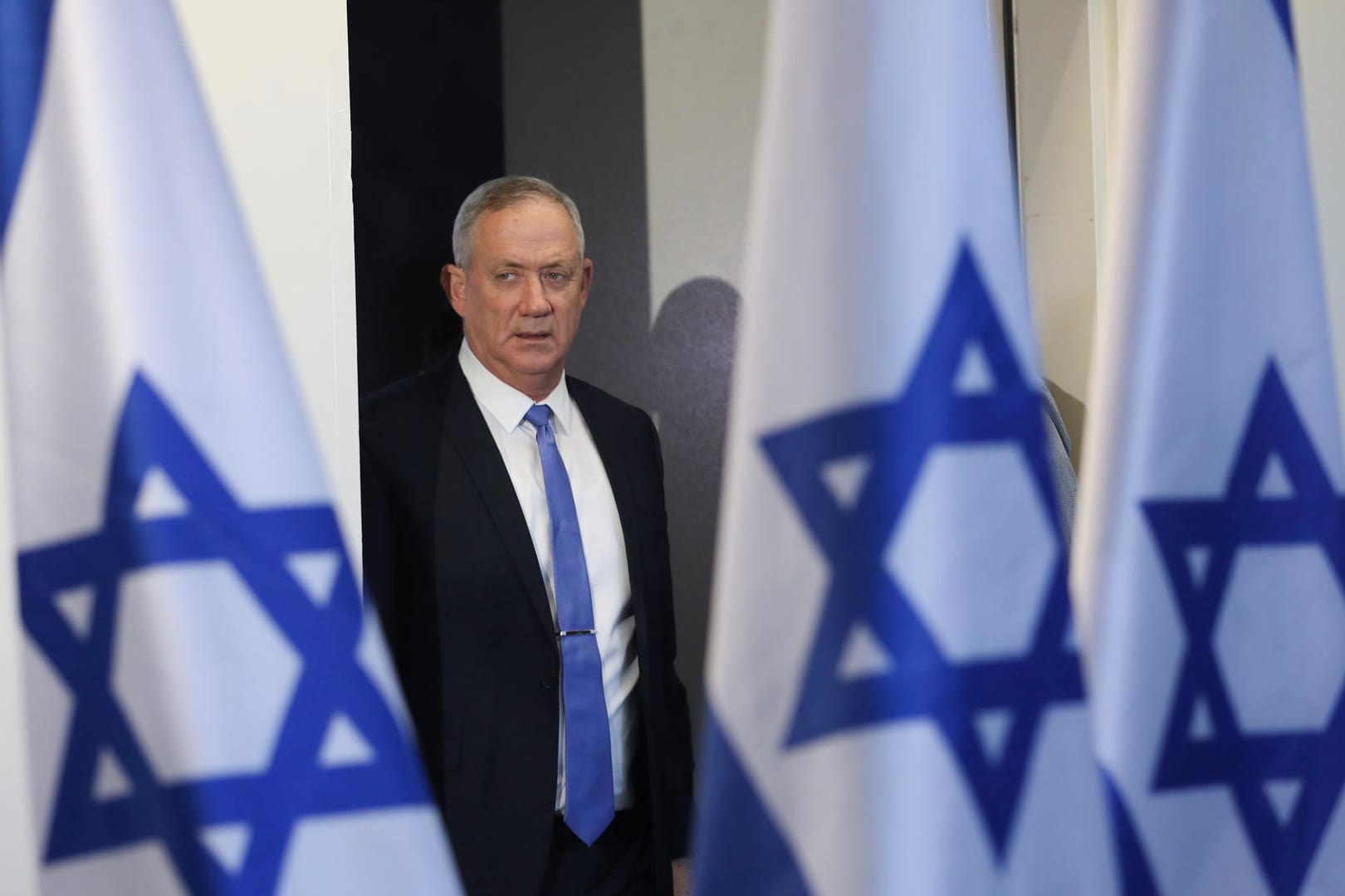 Benny Gantz, Vorsitzender des oppositionellen Mitte-Bündnisses Blau-Weiß: Auch er konnte keine Regierung bilden, wahrscheinlich müssen die Israelis bald zum dritten Mal innerhalb eines Jahres ein neues Parlament wählen.