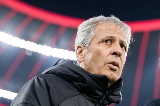 Lucien Favre möchte das Spiel gegen die Bayern schnell vergessen machen.