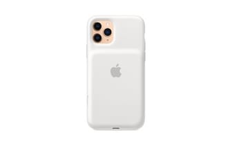 Mehr Akkulaufzeit und ein Knopf für die Kamera (unten links): Apple hat nun eine neue Batteriehülle für die iPhone-11-Generation im Programm.
