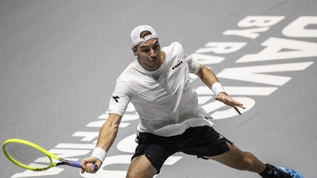 Jan-Lennard Struff musste sich gegen Cristian Garin geschlagen geben.