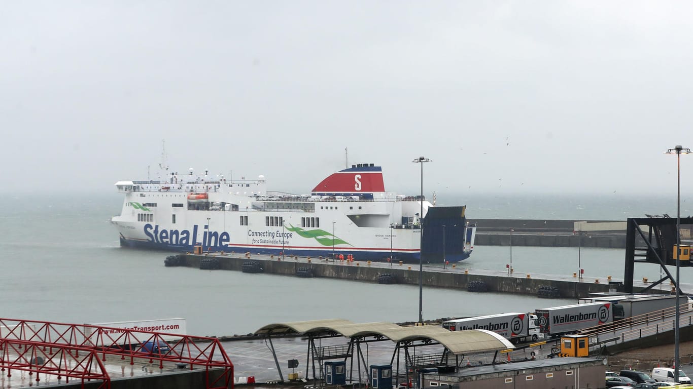 Die Fähre im Seehafen Rosslare in Irland: Das Schiff war im französischen Cherbourg gestartet.
