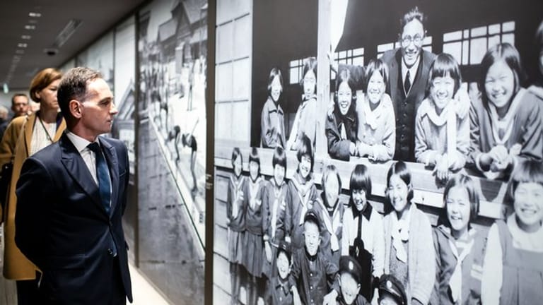 Außenminister Heiko Maas besucht das Friedensmuseum von Hiroshima.