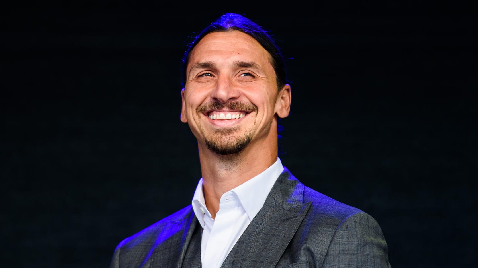 Zlatan Ibrahimovic: Der Fußball-Superstar will zeitnah über seine Zukunft entscheiden.