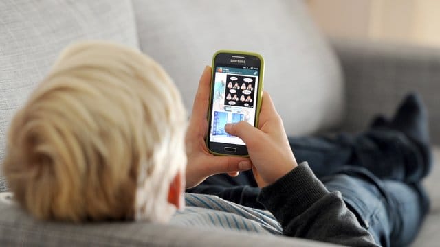 Laut einer WHO-Studie sind Jugendliche zu wenig aktiv. Laut einer WHO-Studie sind Jugendliche zu wenig aktiv.