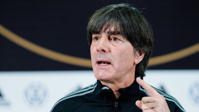 Könnte mit dem DFB-Team bei der EM 2020 unter anderem auf Island treffen: Bundestrainer Joachim Löw.