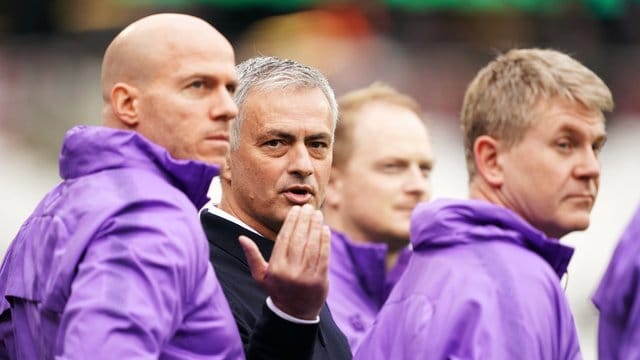 Tottenham-Trainer Jose Mourinho (M.