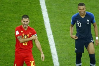 Eden Hazard (li.) und Kylian Mbappe (re.): Die beiden Superstars trafen im WM-Halbfinale 2018 aufeinander.