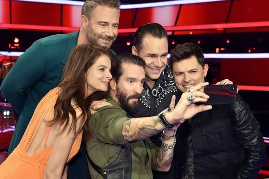 In der "The Voice Senior"-Jury: Yvonne Catterfeld (l-r), Sasha, Alec Völkel, Sascha Vollmer, und Michael Patrick Kelly.