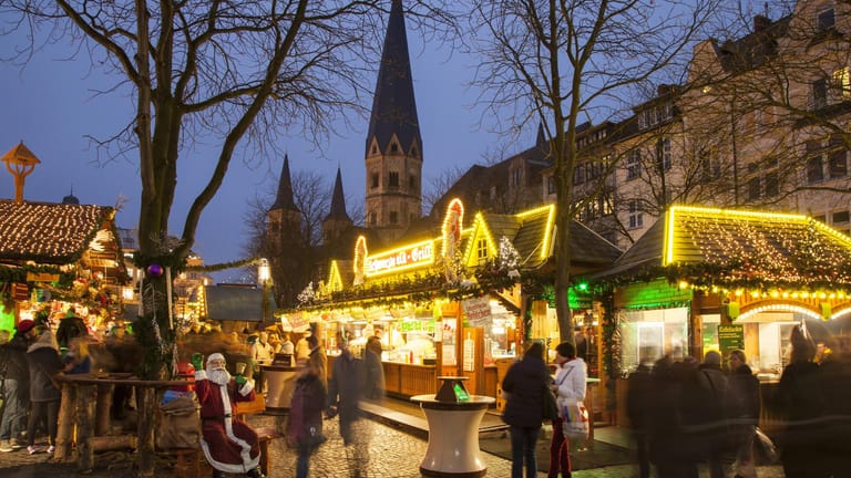 Weihnachtsmarkt in Bonn: Sieben Buden wurden aufgebrochen.