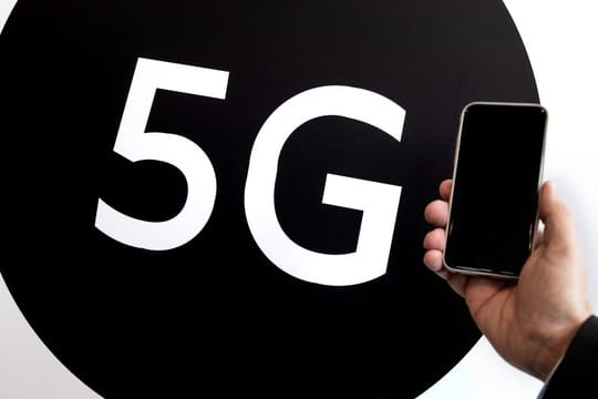 Beim mobilen Datenverbrauch wird Westeuropa der Prognose zufolge dank 5G mit durchschnittlich 36 Gigabyte pro Monat hinter Nordamerika auf den zweiten Platz vorrücken.
