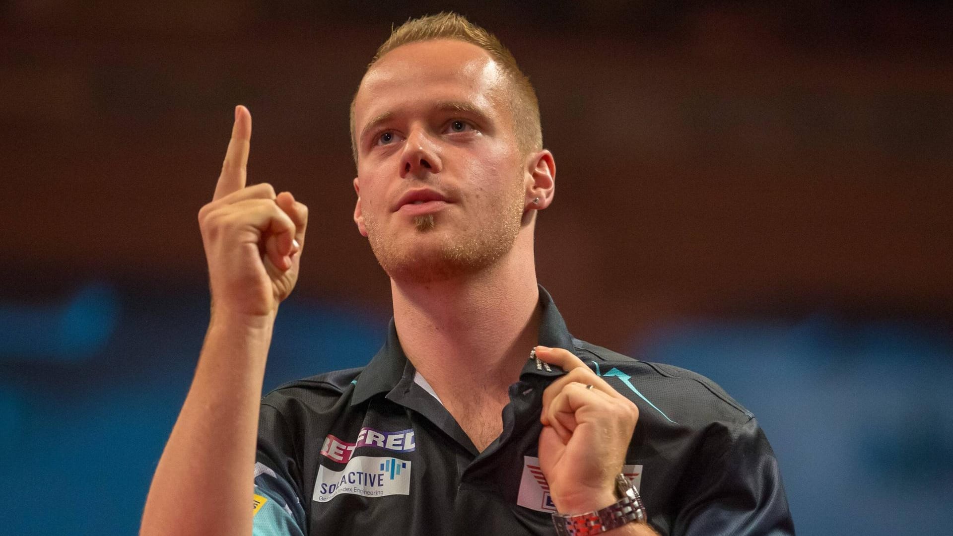 Max Hopp: Der deutsche Darts-Profi ist die größte Hoffnung für die WM.