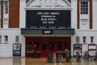 Dieses Kino in London zeigt "Blue Story" offenbar weiterhin: Andere haben den Film aus dem Programm gestrichen.