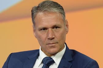 Marco van Basten: Der Niederländer muss eine Woche lang zuschauen.