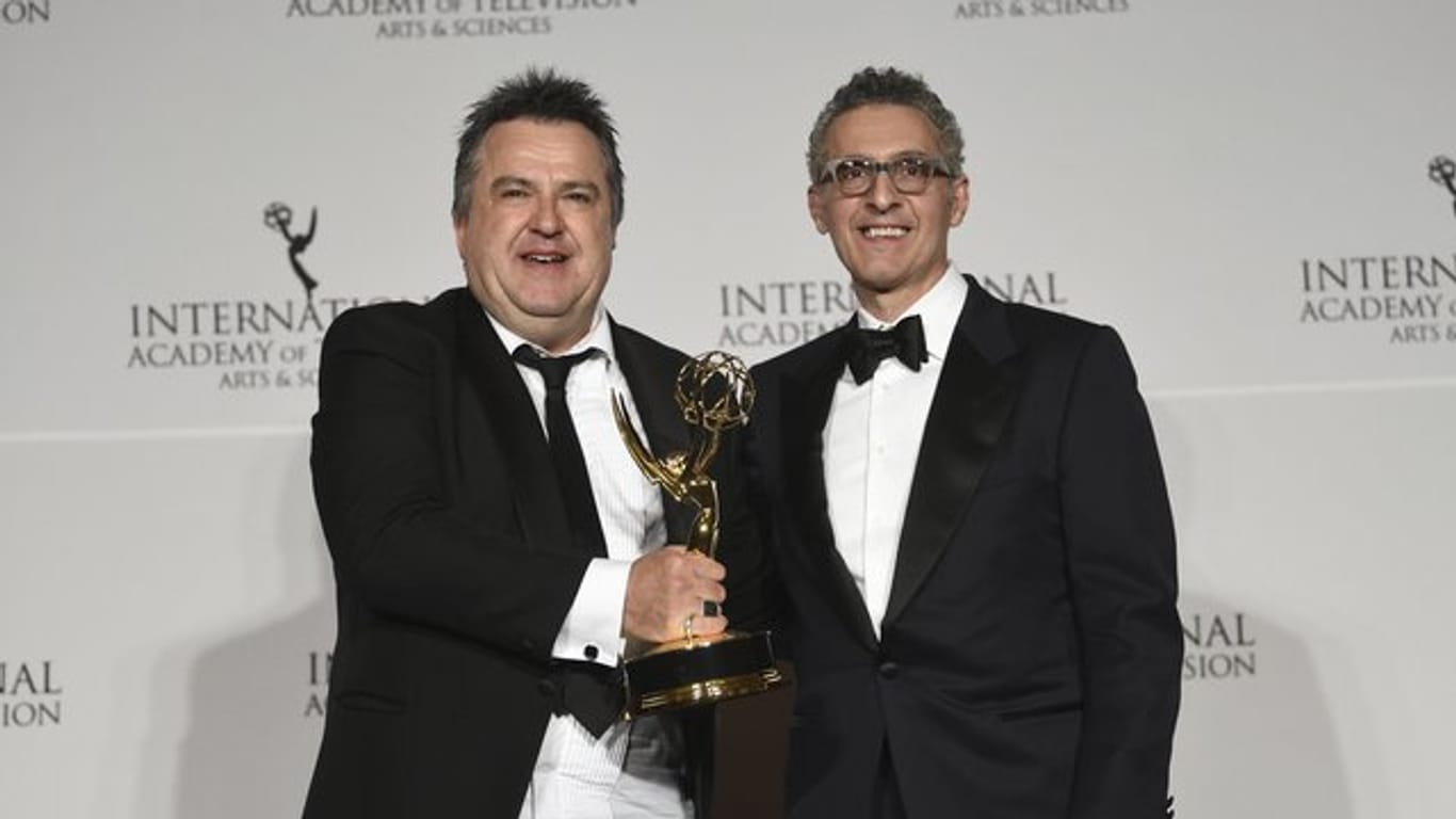 Ein Emmy in der Kategorie "TV-Film/Miniserie" ging an "Safe Harbor".