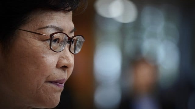 Carrie Lam, Regierungschefin von Hongkong, spricht auf einer Pressekonferenz. Carrie Lam, Regierungschefin von Hongkong, spricht auf einer Pressekonferenz.