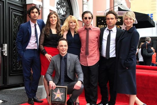 Jim Parsons hat 2015 einen Stern auf dem Hollywood Walk of Fame bekommen.