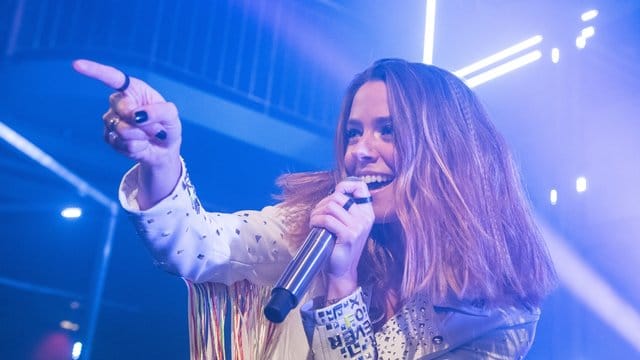 Vanessa Mai begeistert ihre Fans im Hamburger Gruenspan.