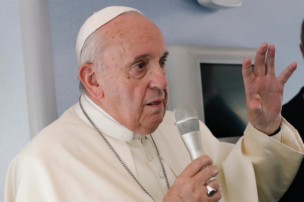 Papst Franziskus auf dem Rückflug aus Japan: "Es gab Fälle von Korruption."