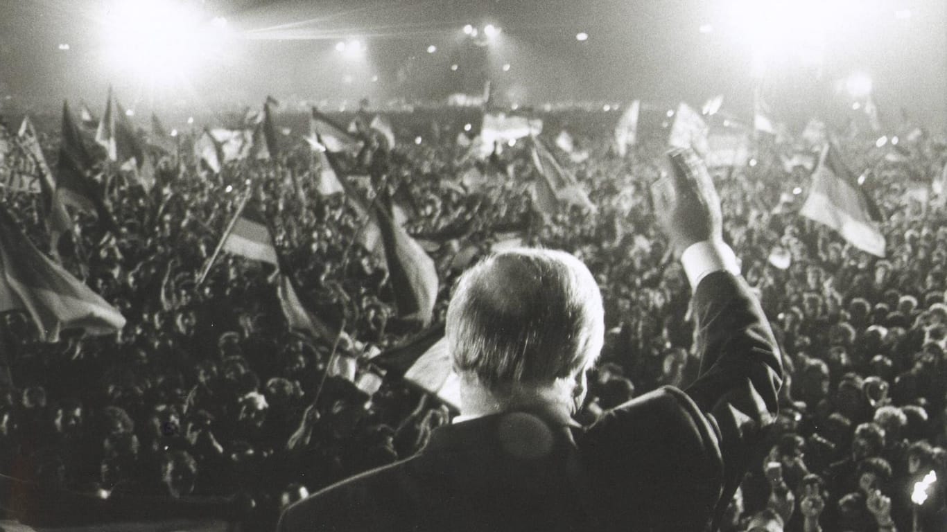 Bundeskanzler Helmut Kohl ergriff die Chance, die Wiedervereinigung Deutschlands umzusetzen