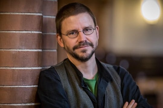 Der Menschenrechtsaktivist Peter Steudtner, aufgenommen bei der Verleihung des Friedenspreis 2017 Stiftung Quäker-Hilfe in der Gethsemanekirche in Berlin.