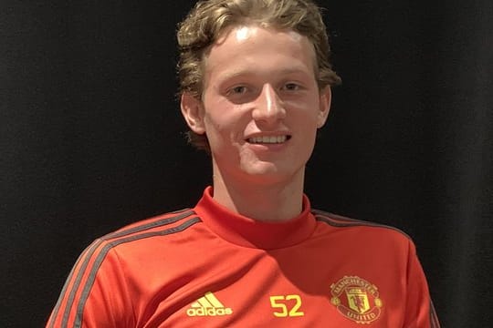 Max Taylor ist in den Kader von Manchester United.