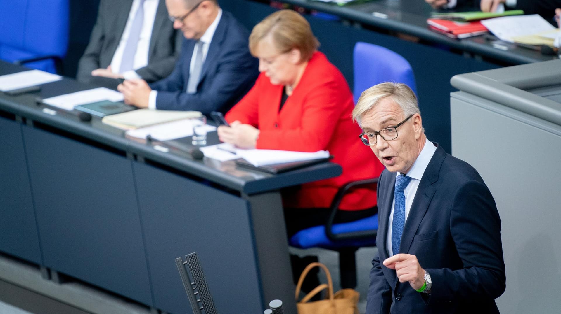 Dietmar Bartsch, Fraktionsvorsitzender der Linken: Die Politik der Bundesregierung bezeichnete er in seiner Rede als "grottenschlecht". "