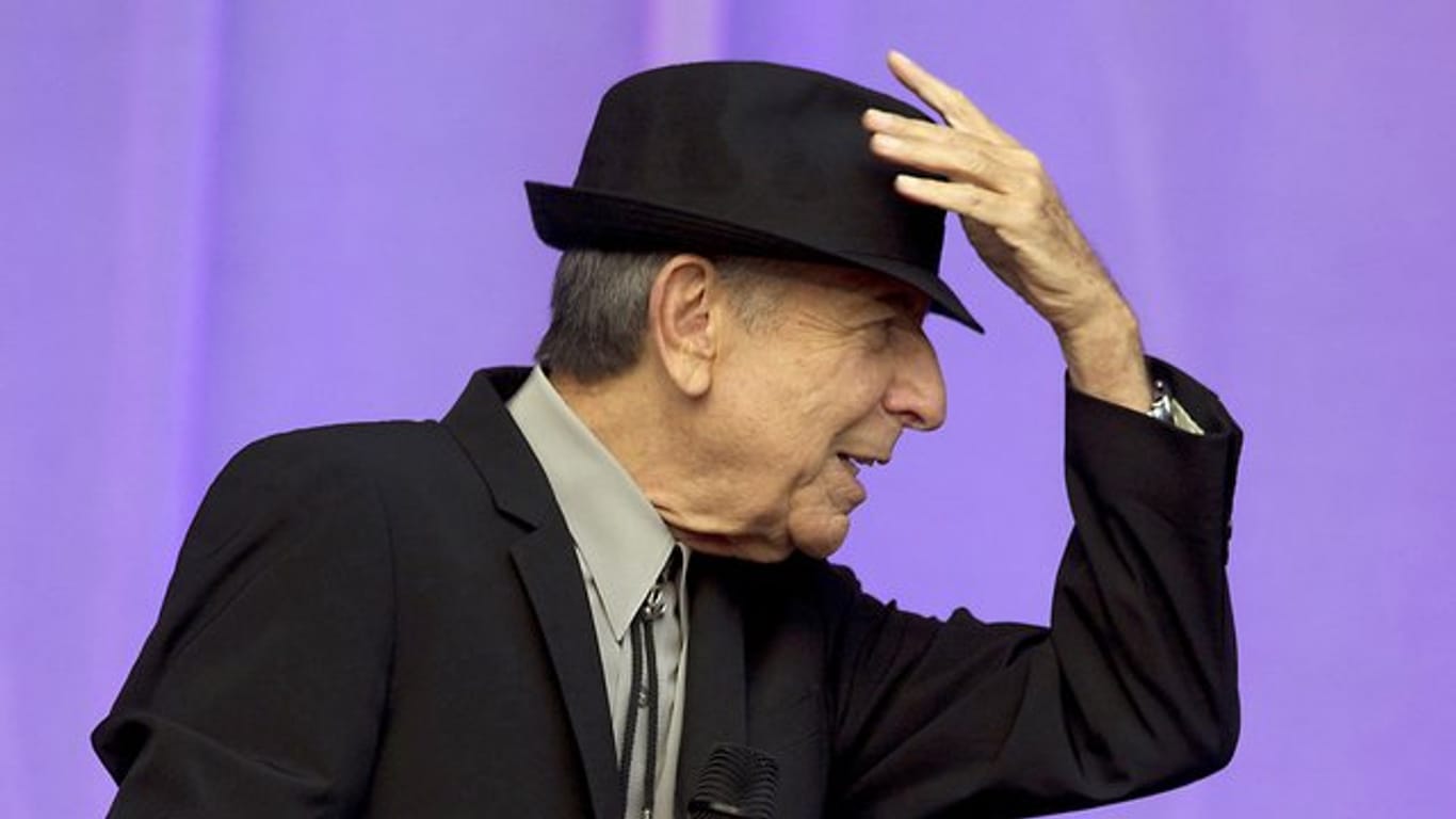 Leonard Cohen berührt mit seinen Songs die Herzen.