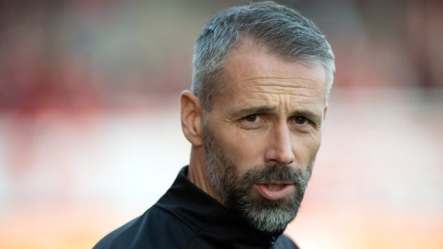 Muss gegen den Wolfsberger auf ein Defensiv-Trio verzichten: Gladbachs Trainer Marco Rose. Muss gegen den Wolfsberger auf ein Defensiv-Trio verzichten: Gladbachs Trainer Marco Rose.