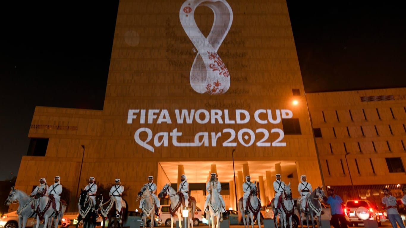Katar 2022: Die WM bringt die Bundesliga in terminlichen Stress.