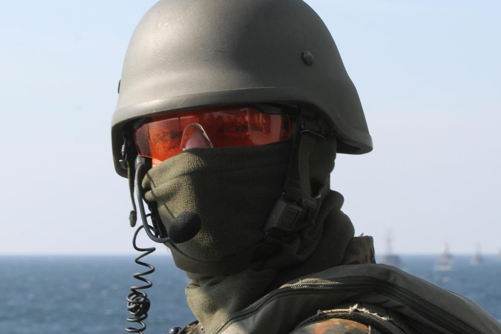 Deutscher Marine-Soldat bei einem Nato-Manöver.