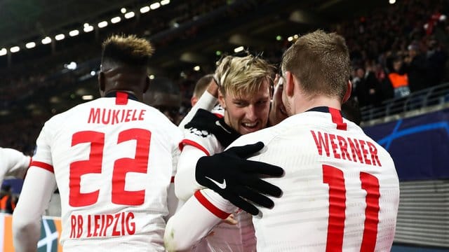 Machte Leipzig mit seinen späten Toren glücklich: Emil Forsberg (M).