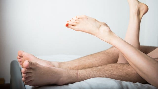 Menschen in Mecklenburg-Vorpommern haben laut einer Studie besseren Sex als ihre Nachbarn in Hamburg und Niedersachsen. Menschen in Mecklenburg-Vorpommern haben laut einer Studie besseren Sex als ihre Nachbarn in Hamburg und Niedersachsen.