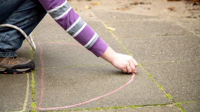 Lieber ohne, sagen Experten über Smartwatches für Kinder. Lieber ohne, sagen Experten über Smartwatches für Kinder.
