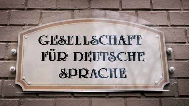 Die Gesellschaft für deutsche Sprache hat das Wort "Respektrente" ausgewählt. Die Gesellschaft für deutsche Sprache hat das Wort "Respektrente" ausgewählt.