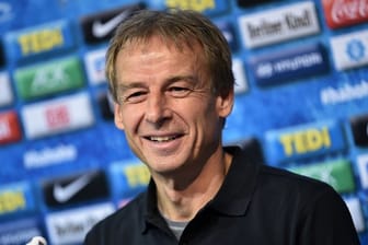 Jürgen Klinsmann strebt ein erfolgreiches Debüt als Trainer von Hertha BSC an.