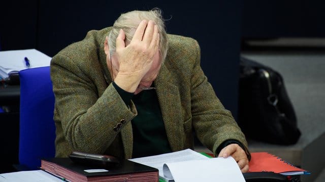 Wer folgt ihm als AfD-Vorsitzender? Die Nachfolgedebatte um Alexander Gauland bringt die Partei in Turbulenzen.