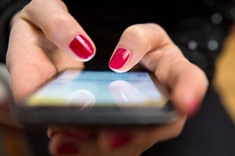Sicherheitsforscher haben Schwachstellen im SMS-Nachfolgesystem RCS entdeckt, durch die unter bestimmten Umständen Smartphones attackiert werden können.