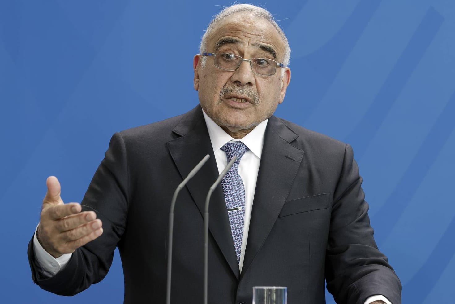 Adel Abdel Mahdi: Iraks Ministerpräsident zieht nach wochenlangen Protesten die Konsequenzen.