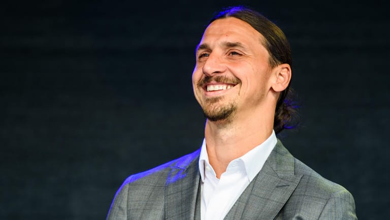 Zlatan Ibrahimovic: Der Fußball-Superstar liebäugelt weiter mit einem Wechsel nach Mailand.