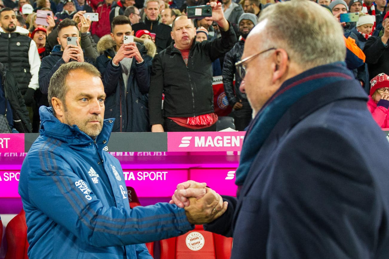 Wollen beide Erfolg mit dem FC Bayern haben: Hansi Flick (l.) und Karl-Heinz Rummenigge.