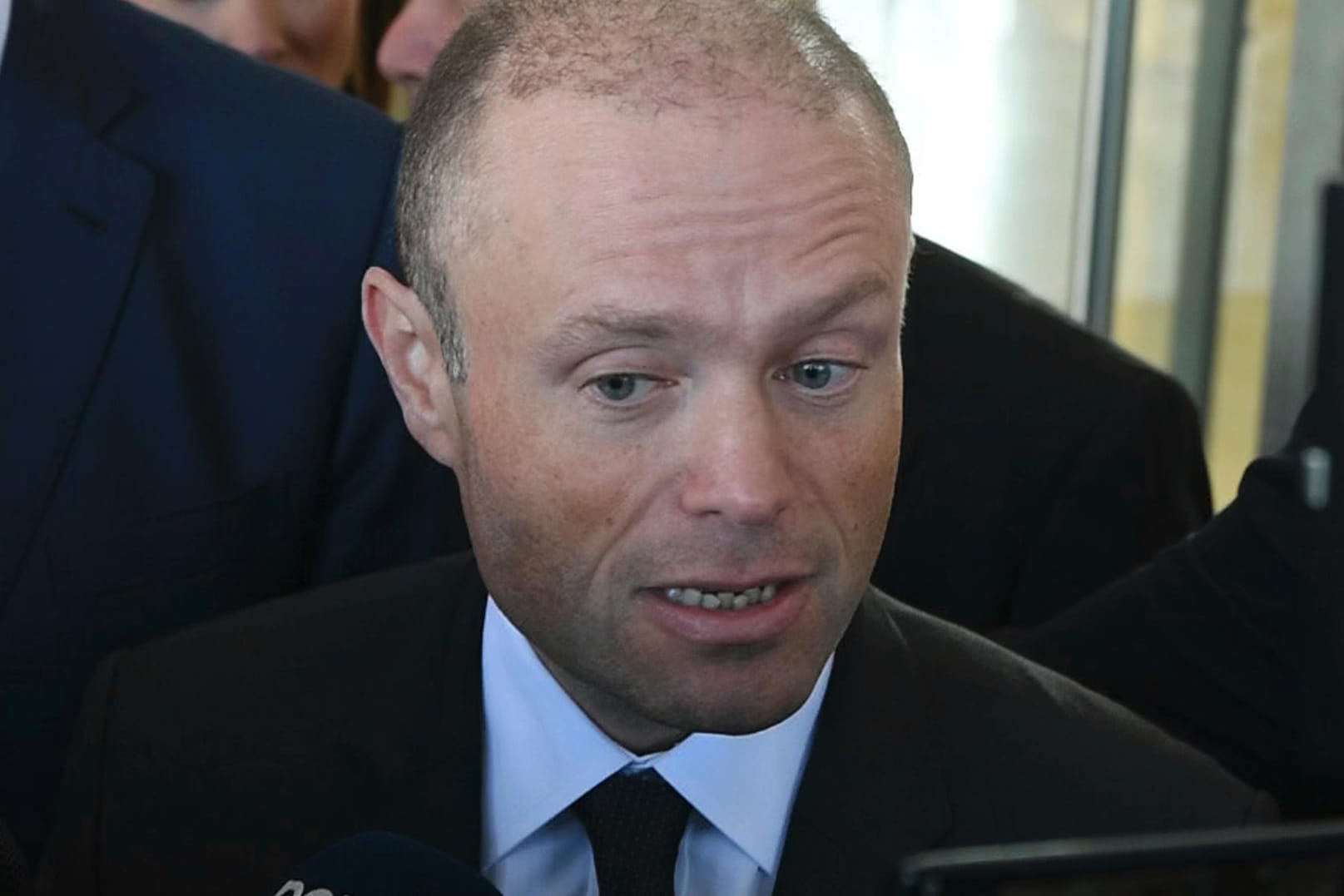 Maltas Premierminister Joseph Muscat hat zwei Jahre nach dem Tod einer Enthüllungsjournalistin seinen Rücktritt angekündigt.
