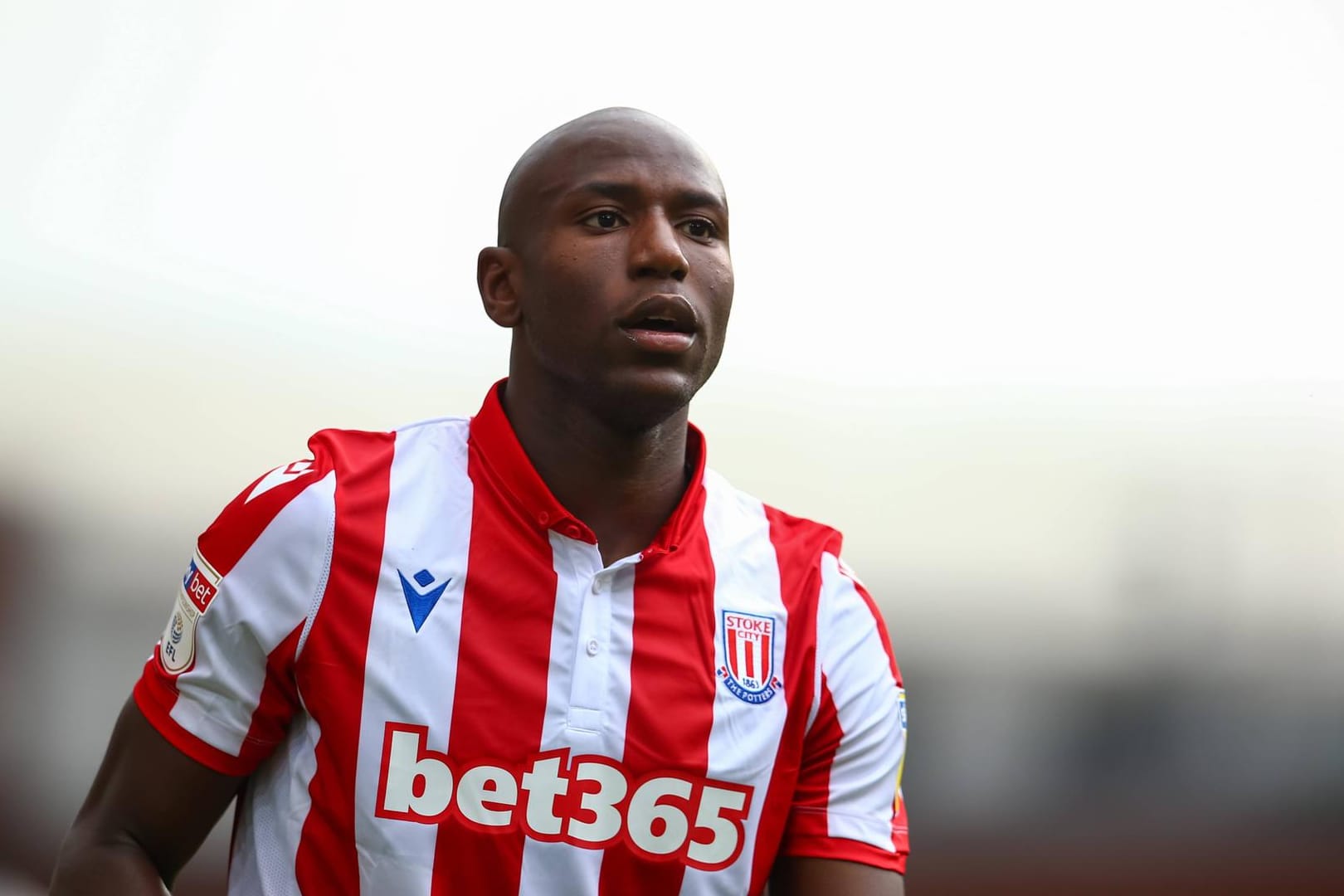 Benik Afobe: Der Stürmer von Bristol City trauert nach dem Tod seiner Tochter.