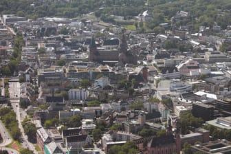 Eine Luftaufnahme der Mainzer Innenstadt: Ein Drittel der Bewohner fühlt sich laut einer aktuellen Studie sicher in der Stadt.